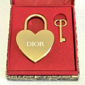 DIOR-Heart Padlock Cadena & Key 2023 Limited Edition-NIB